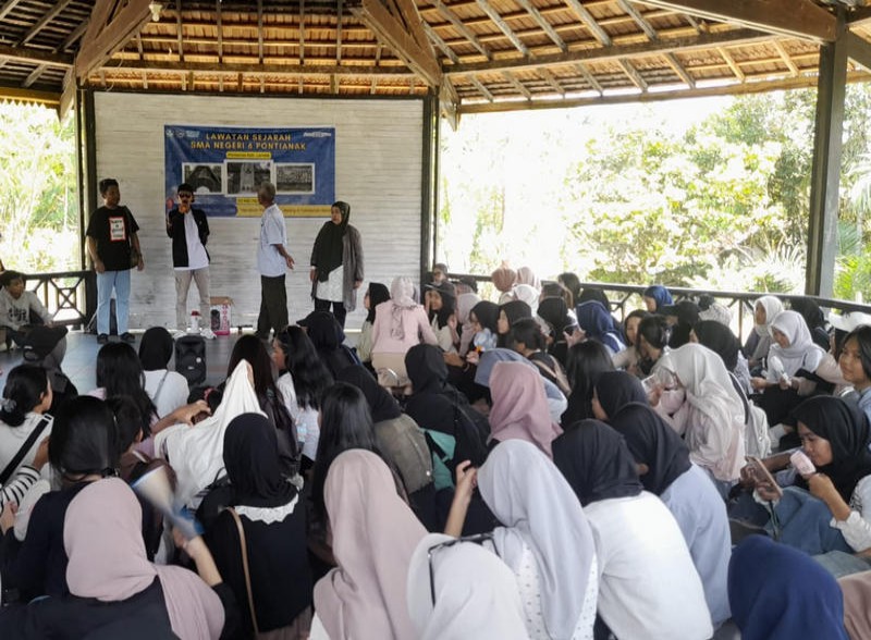 Lawatan Sejarah ke Makam Juang Mandor
